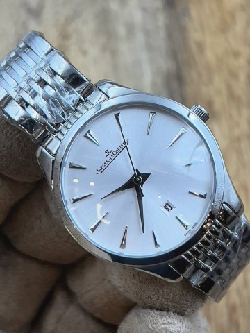 Часы Jaeger-LeCoultre