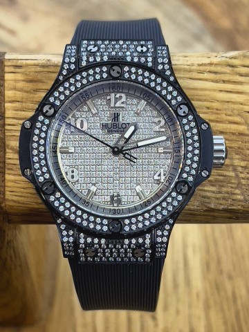 Часы Hublot
