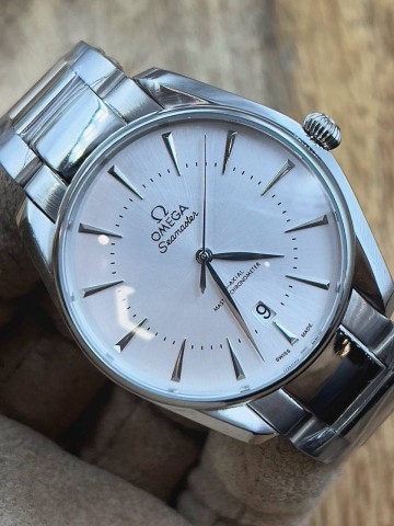 Часы Omega