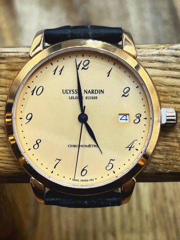 Часы Ulysse Nardin