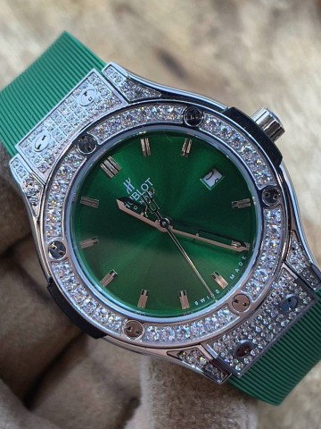 Часы Hublot