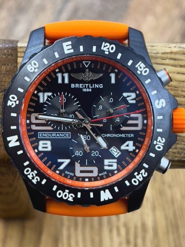 Часы Breitling