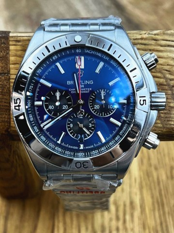 Часы Breitling