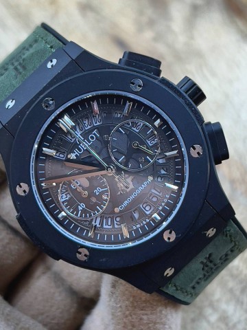 Часы Hublot