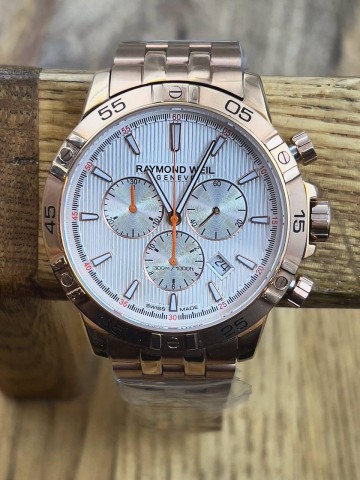 Часы Raymond Weil