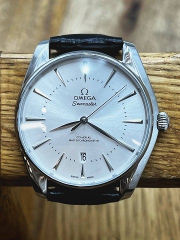 Часы Omega