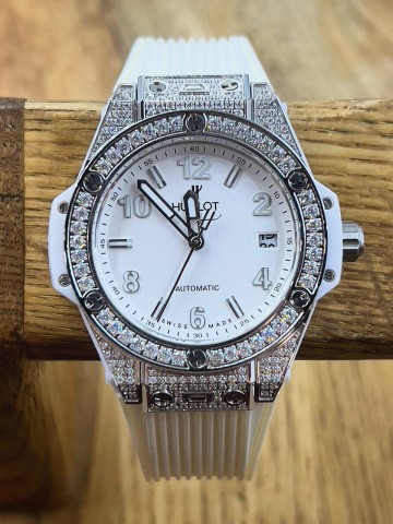 Часы Hublot