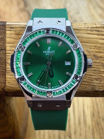Часы Hublot