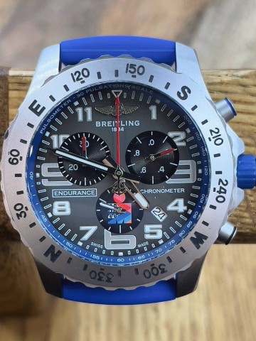 Часы Breitling
