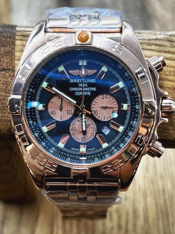 Часы Breitling