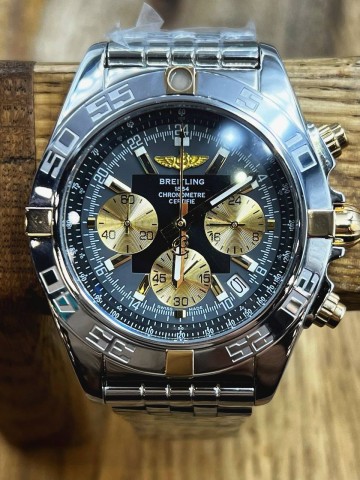 Часы Breitling