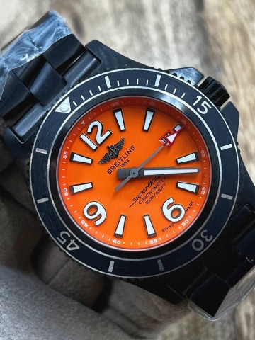 Часы Breitling