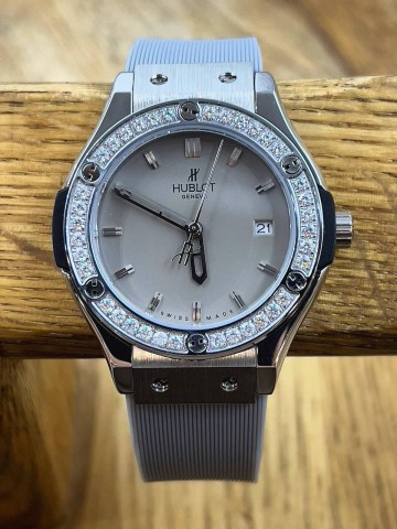 Часы Hublot