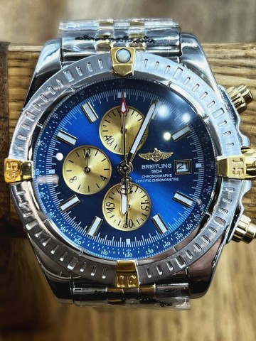 Часы Breitling