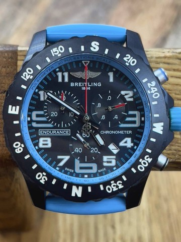 Часы Breitling
