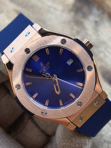 Часы Hublot