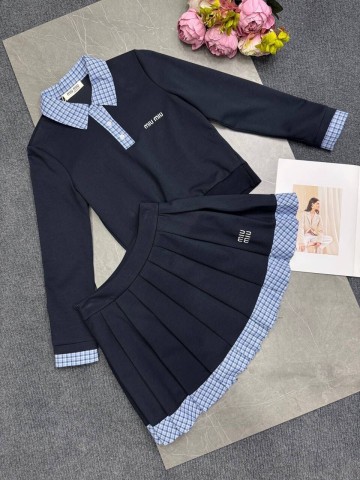 Костюм MIU MIU