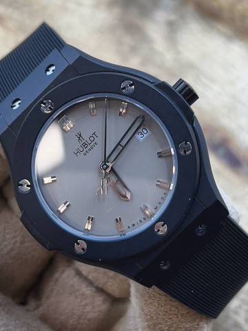 Часы Hublot