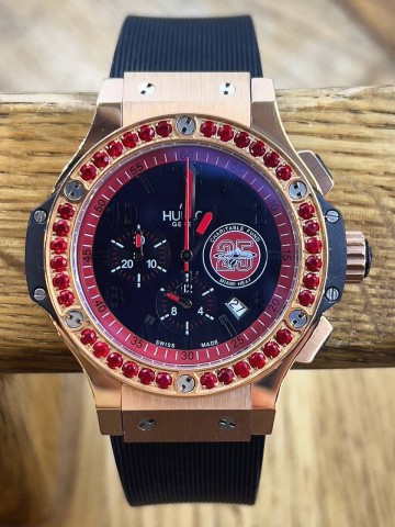 Часы Hublot