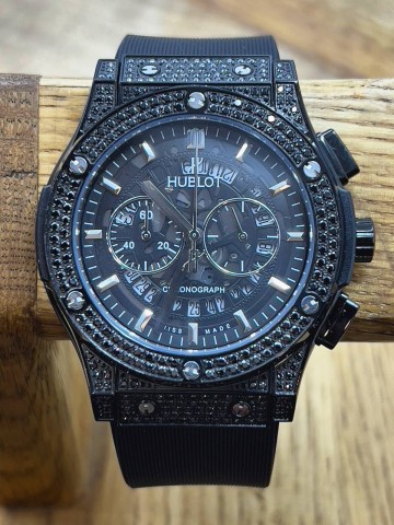 Часы Hublot