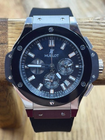Часы Hublot