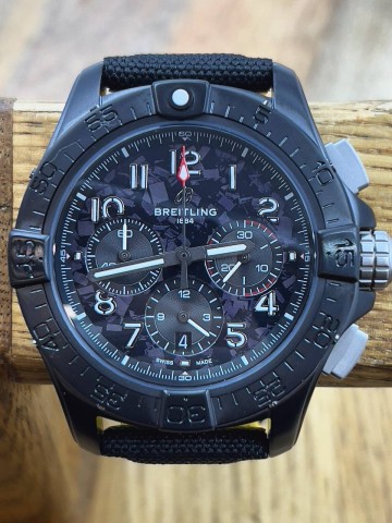 Часы Breitling
