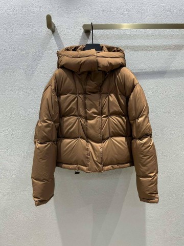 Пуховик Loewe