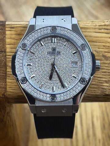 Часы Hublot