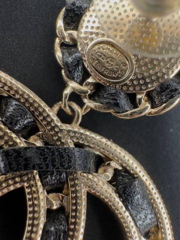 Серьги CHANEL