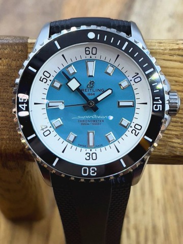 Часы Breitling