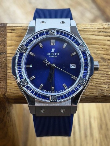Часы Hublot