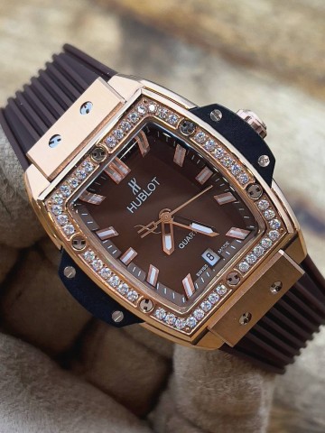 Часы Hublot