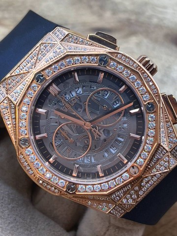 Часы Hublot