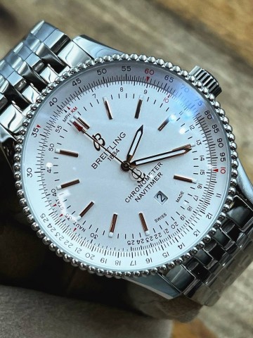 Часы Breitling