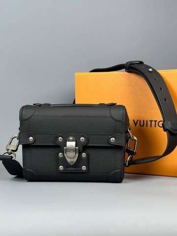 Сумка-мессенджер Louis Vuitton