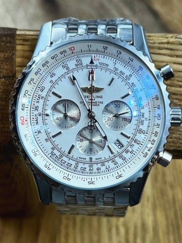 Часы Breitling