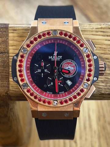 Часы Hublot