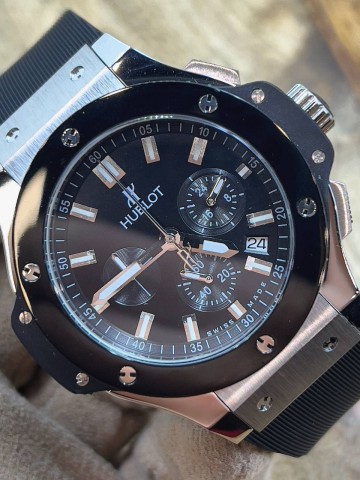 Часы Hublot