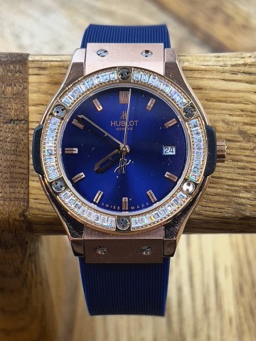 Часы Hublot