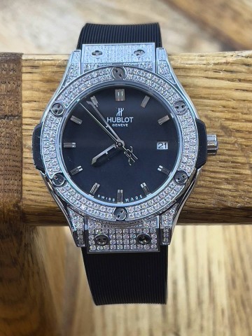 Часы Hublot