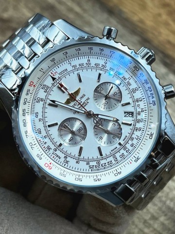 Часы Breitling