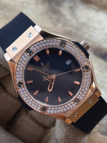 Часы Hublot