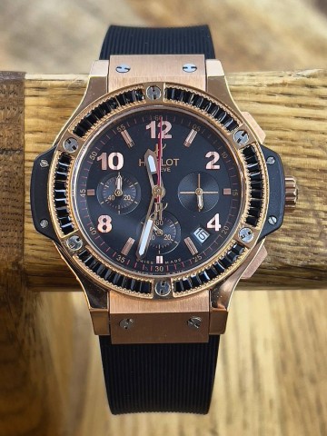 Часы Hublot