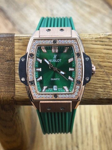 Часы Hublot
