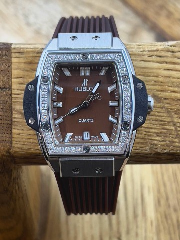 Часы Hublot