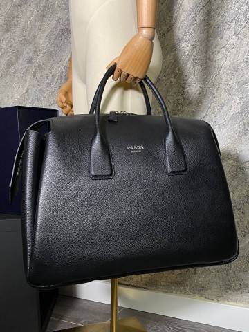 Дорожная сумка Prada