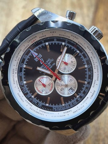 Часы Breitling