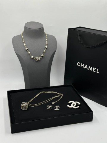 Кулон CHANEL