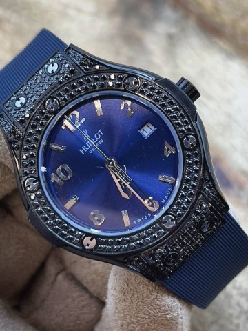Часы Hublot
