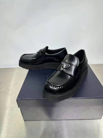 Полуботинки Prada